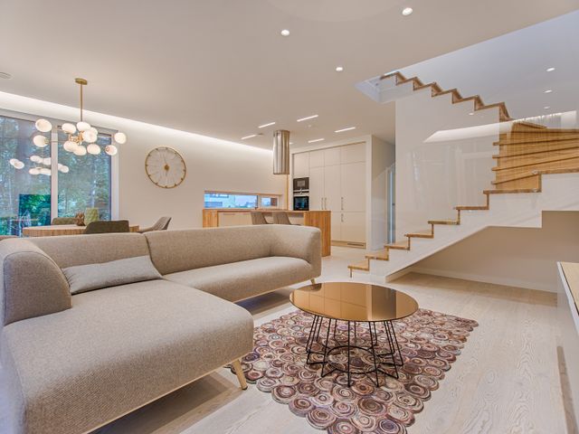 Apartment 07